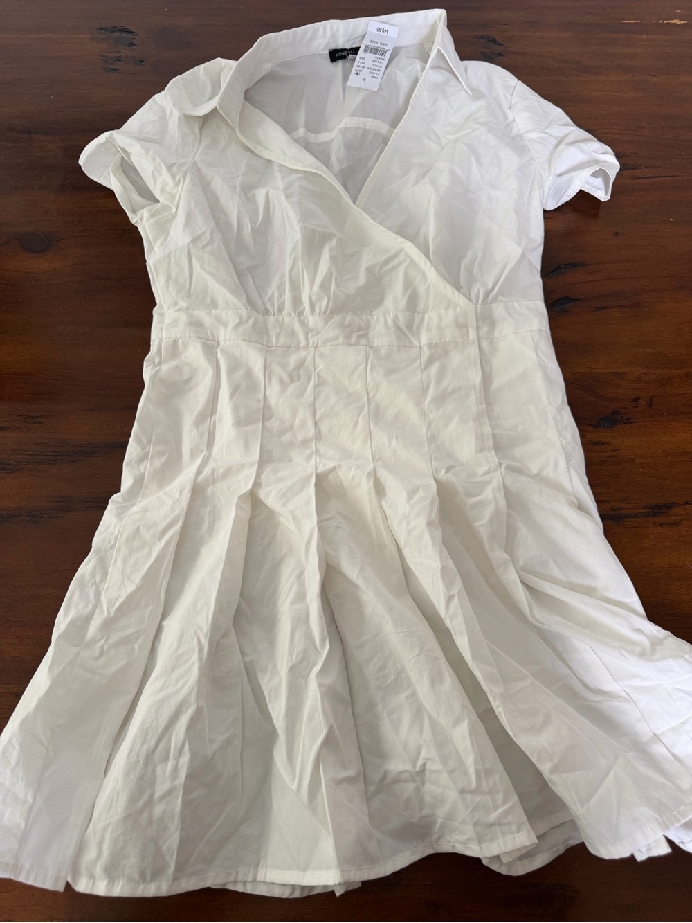 Kendall & Kylie White Pleated V-Neck Mini Dress